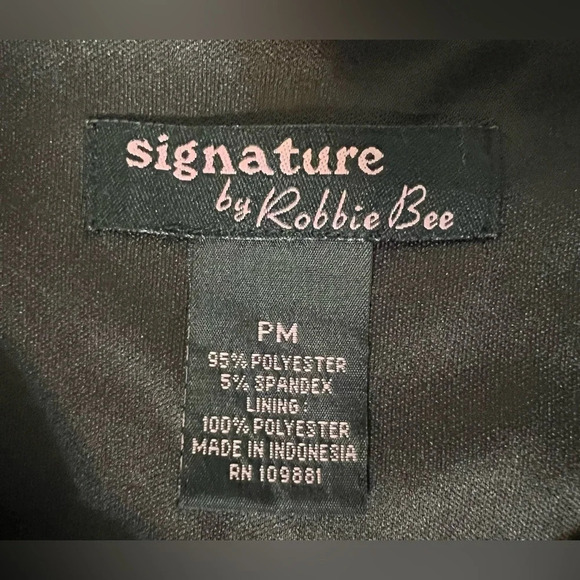 Robbie Bee Signature Cowl Neck Ruched Short Sleeve Dress Sz PM - Picture 6 of 13